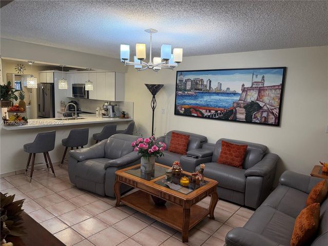 13193 SW 9th Terrace, Miami, FL 33184