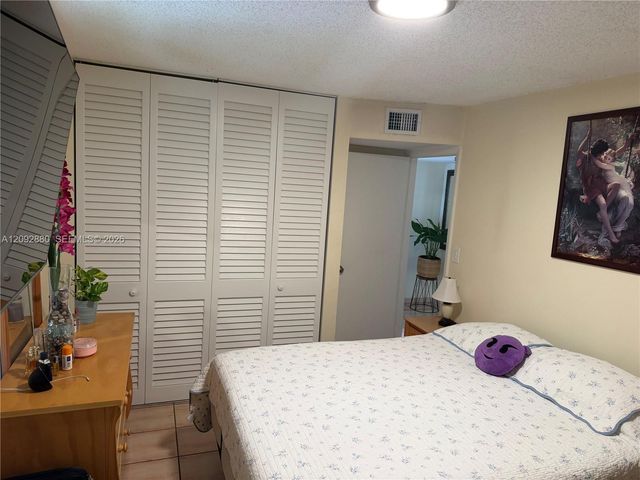 13193 SW 9th Terrace, Miami, FL 33184