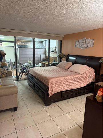 13193 SW 9th Terrace, Miami, FL 33184