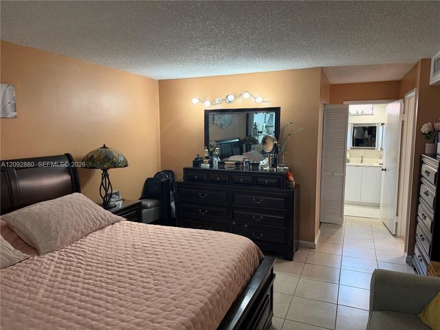 13193 SW 9th Terrace, Miami, FL 33184