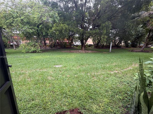 13193 SW 9th Terrace, Miami, FL 33184
