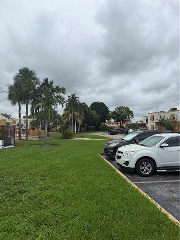 13193 SW 9th Terrace, Miami, FL 33184