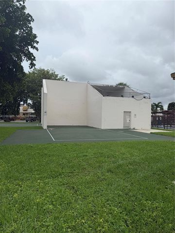 13193 SW 9th Terrace, Miami, FL 33184