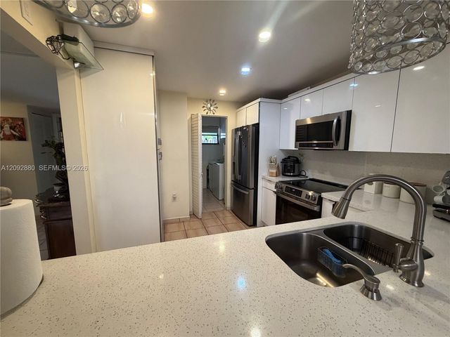 13193 SW 9th Terrace, Miami, FL 33184