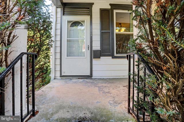 605 WEST ST N, Carlisle, PA 17013