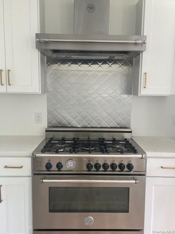 14 Talmadge Court, Monroe, NY 10950