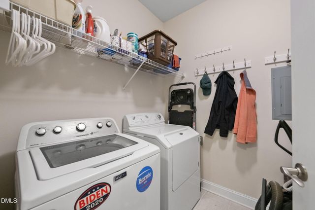 1423 Arborgate Circle, Chapel Hill, NC 27514