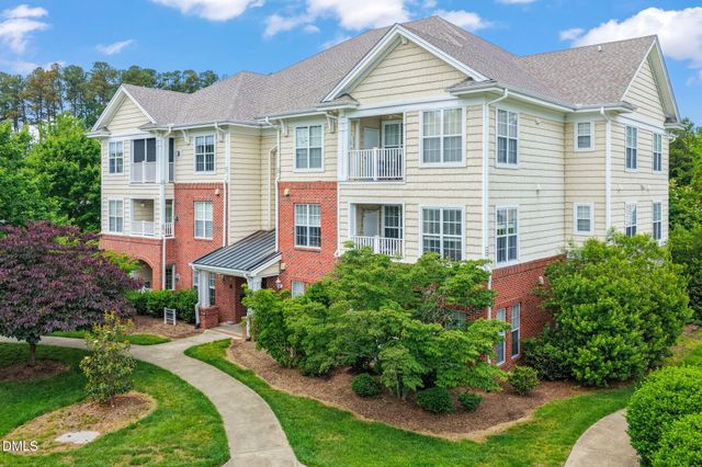 1423 Arborgate Circle, Chapel Hill, NC 27514