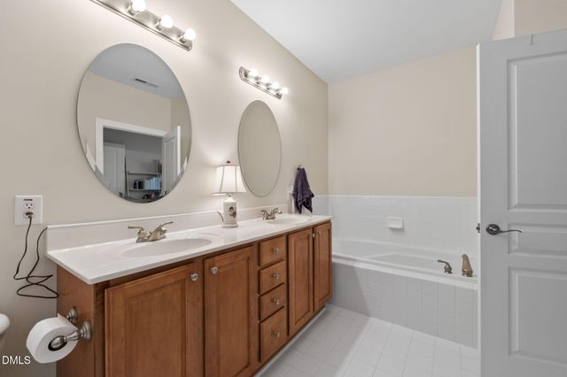 1423 Arborgate Circle, Chapel Hill, NC 27514