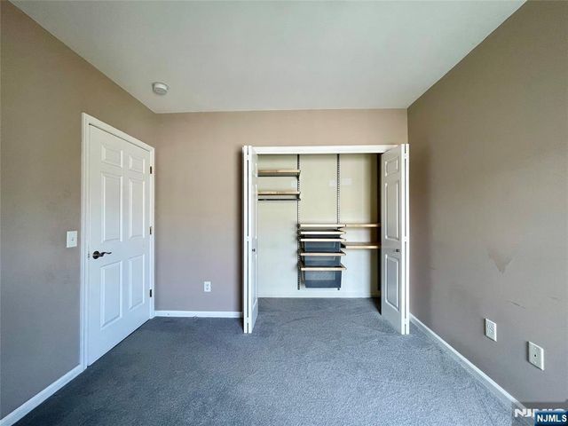 325 The Promenade 325, Edgewater, NJ 07020
