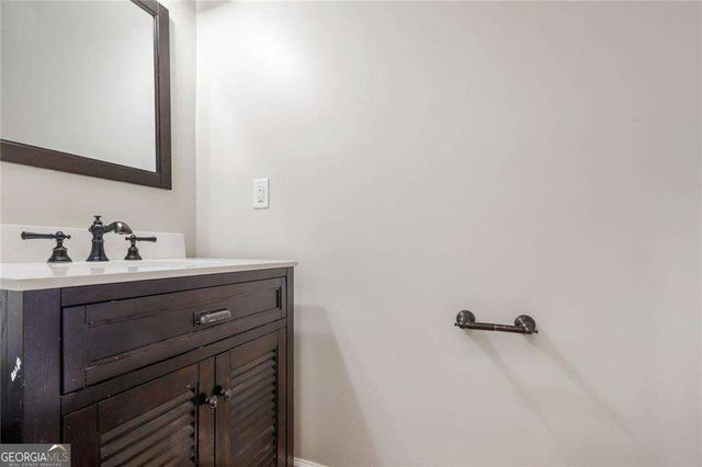 4905 Weathervane Drive, Alpharetta, GA 30022