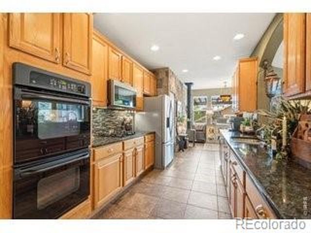 3418 New Castle Dr, Loveland, CO 80538