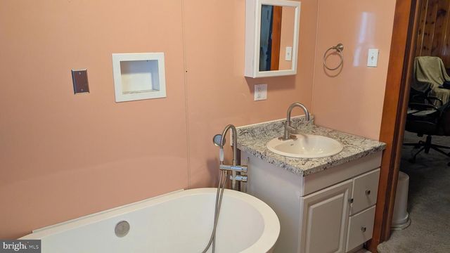 210 E SPRUCE ST, Williamstown, PA 17098