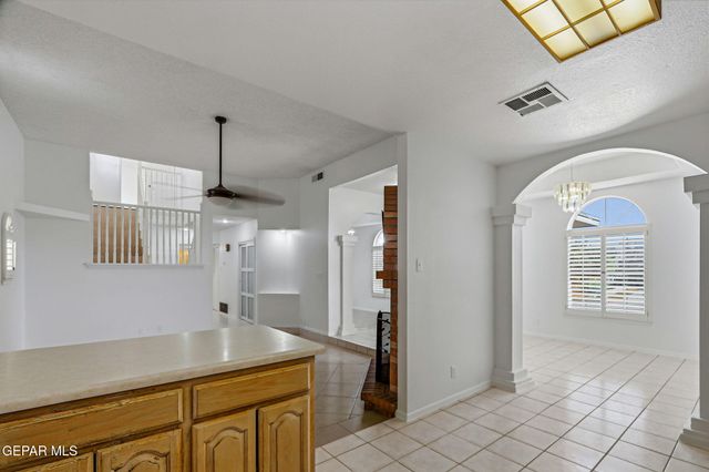 4133 LOMA ROSADA Drive, El Paso, TX 79934