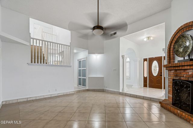 4133 LOMA ROSADA Drive, El Paso, TX 79934