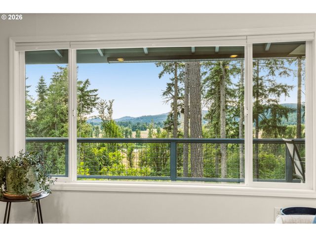 88100 TIKI Ln, Springfield, OR 97478