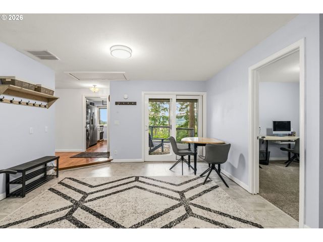 88100 TIKI Ln, Springfield, OR 97478