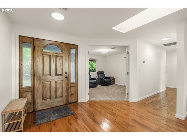 88100 TIKI Ln, Springfield, OR 97478