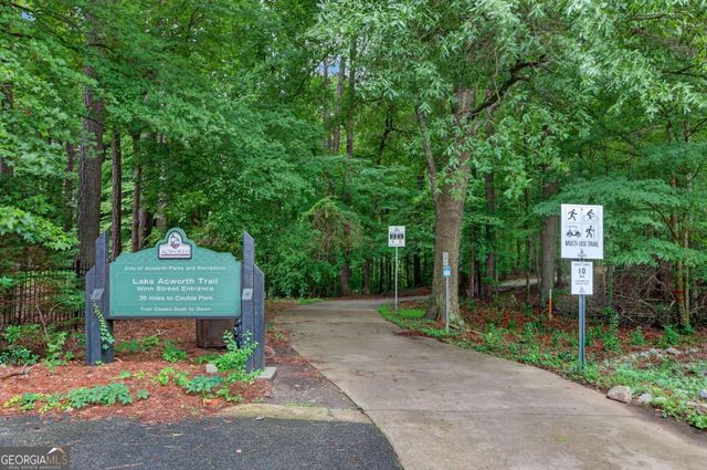4300 Lakeview Street, Acworth, GA 30101