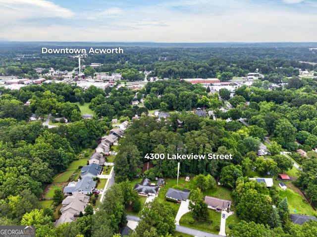 4300 Lakeview Street, Acworth, GA 30101