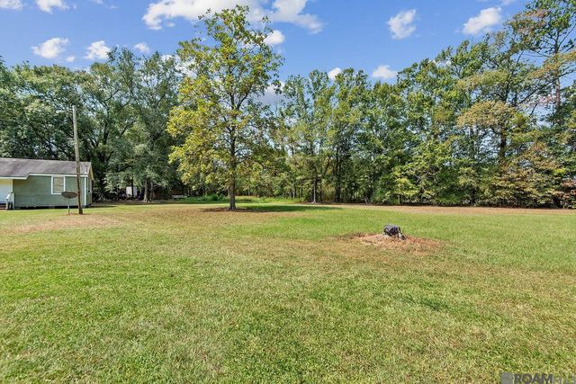 15090 Port Hudson Pride Rd, Pride, LA 70770