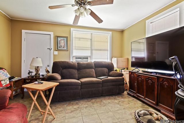 15090 Port Hudson Pride Rd, Pride, LA 70770