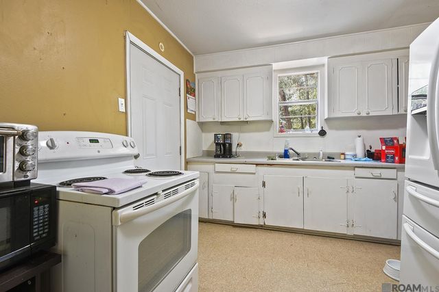 15090 Port Hudson Pride Rd, Pride, LA 70770