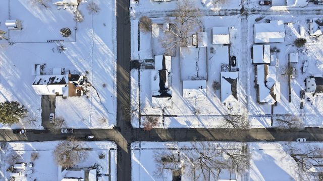 216 N Madison Street, Columbia City, IN 46725