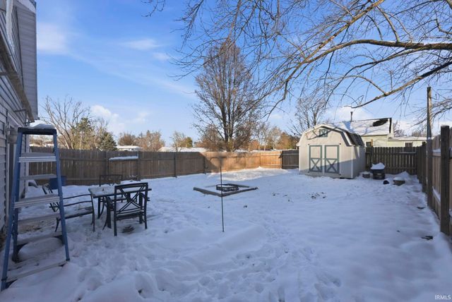 216 N Madison Street, Columbia City, IN 46725