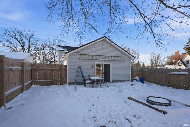 216 N Madison Street, Columbia City, IN 46725