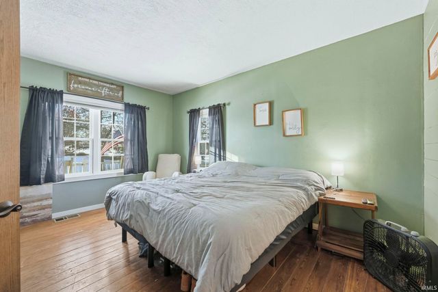 216 N Madison Street, Columbia City, IN 46725