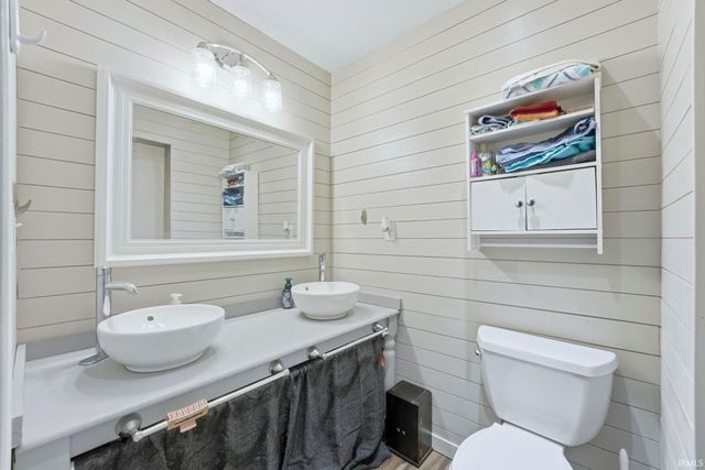 216 N Madison Street, Columbia City, IN 46725