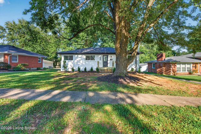 300 Marengo Dr, Louisville, KY 40243