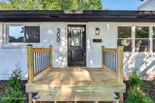 300 Marengo Dr, Louisville, KY 40243