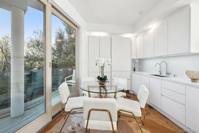 9 MITCHELL DUNES Lane, Amagansett, NY 11930