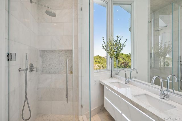 9 MITCHELL DUNES Lane, Amagansett, NY 11930