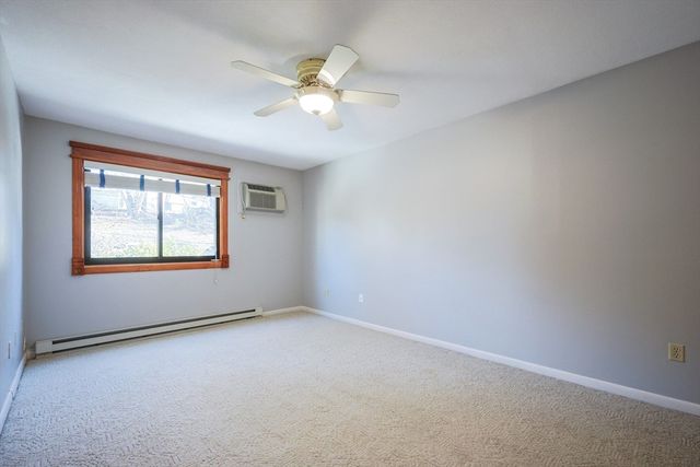 15 Eaglehead Ter 5, Shrewsbury, MA 01545