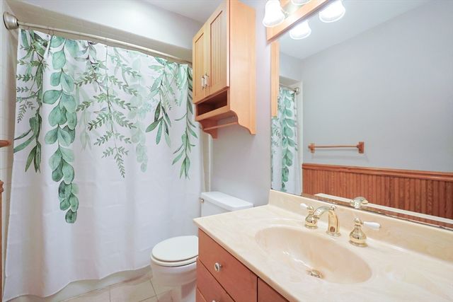 15 Eaglehead Ter 5, Shrewsbury, MA 01545