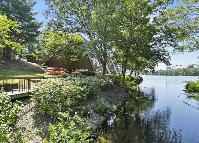 15 Eaglehead Ter 5, Shrewsbury, MA 01545