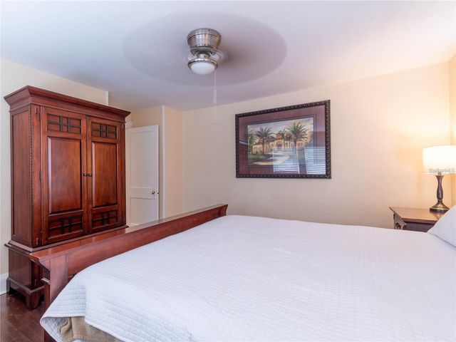 103 E MOHAWK AVENUE B, Tampa, FL 33604