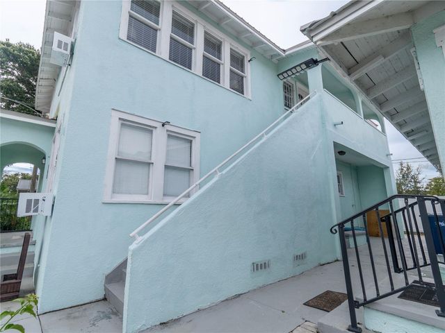 103 E MOHAWK AVENUE B, Tampa, FL 33604