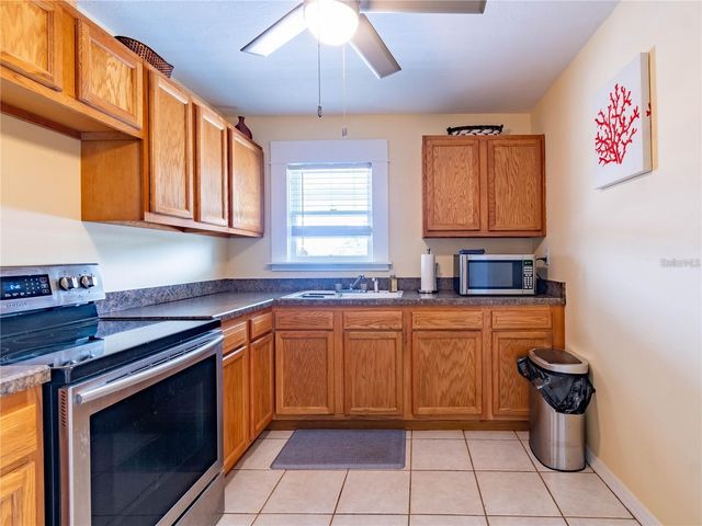 103 E MOHAWK AVENUE B, Tampa, FL 33604