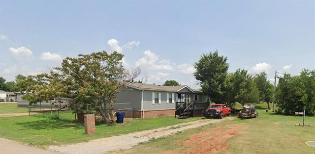 110 N 7th Street, Cashion, OK 73016