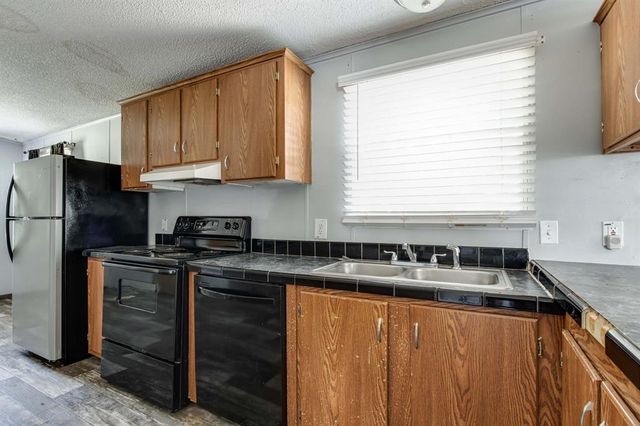 110 N 7th Street, Cashion, OK 73016