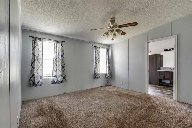110 N 7th Street, Cashion, OK 73016