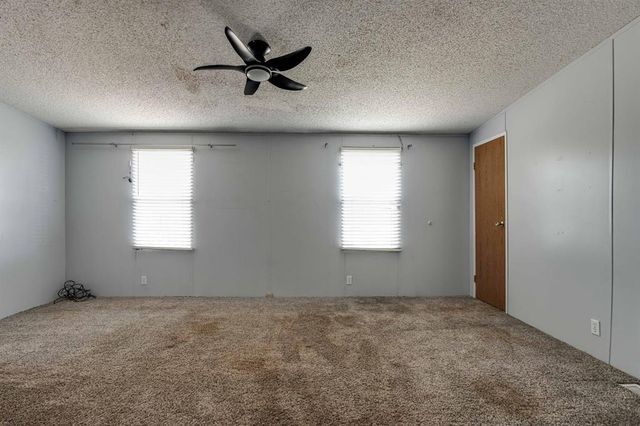110 N 7th Street, Cashion, OK 73016