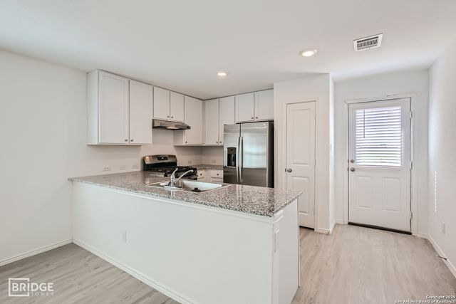2403 Lake Hills, New Braunfels, TX 78130