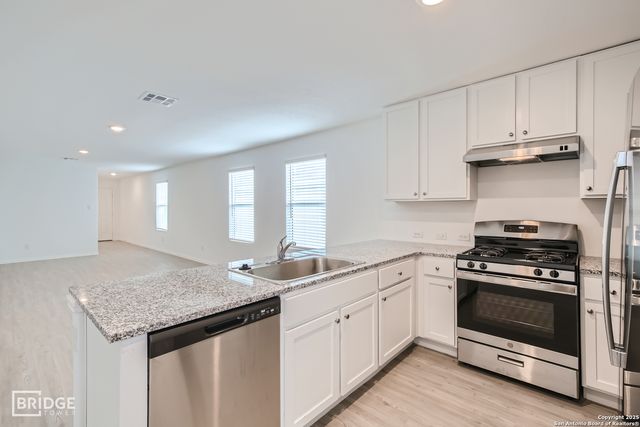 2403 Lake Hills, New Braunfels, TX 78130