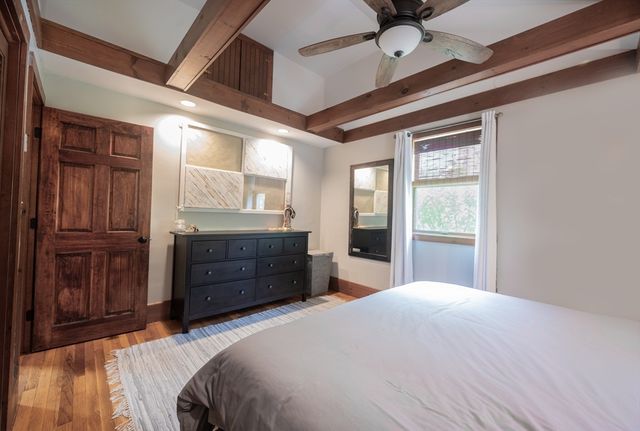 42 Kensington Rd, Weymouth, MA 02188