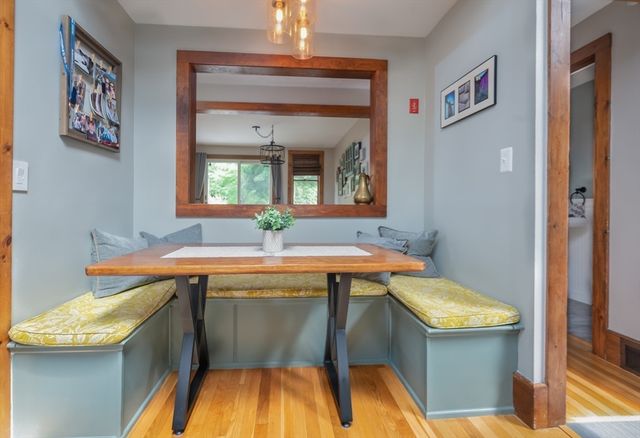 42 Kensington Rd, Weymouth, MA 02188